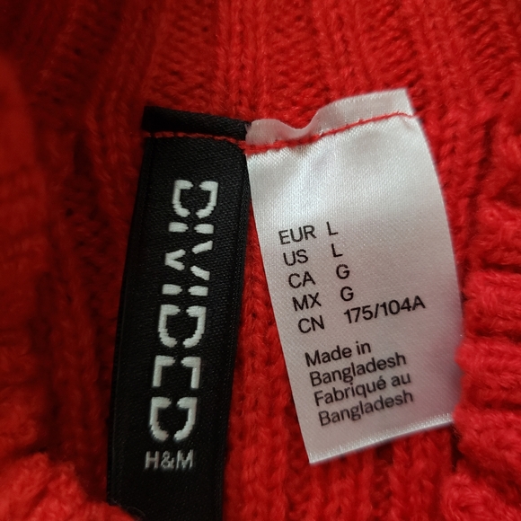 H&M Size L Red Slim Fit Mockneck / Turtleneck Sweater - Picture 2 of 7